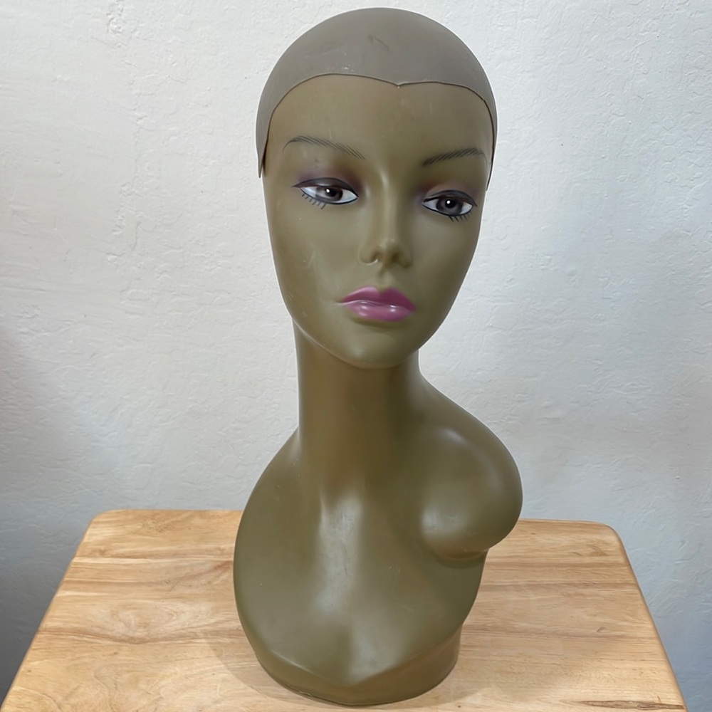 [36] Mannequin Head Plastic Display for Wigs Hats Sunglasses Jewelry